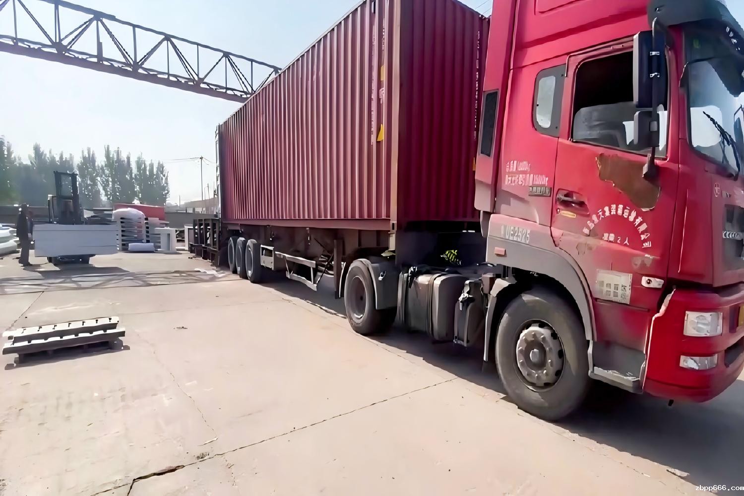 烘干机装柜发货 烘干机装柜发货